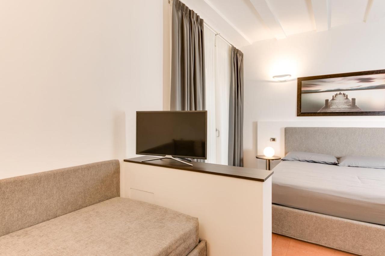 Corte Livia Room & Breakfast フォルリ エクステリア 写真